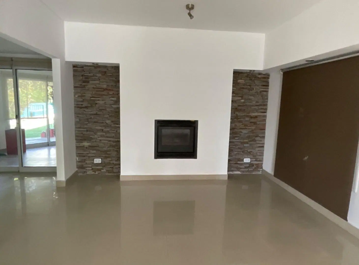 CASA EN VENTA EN VILLAGE DEL PARQUE 3