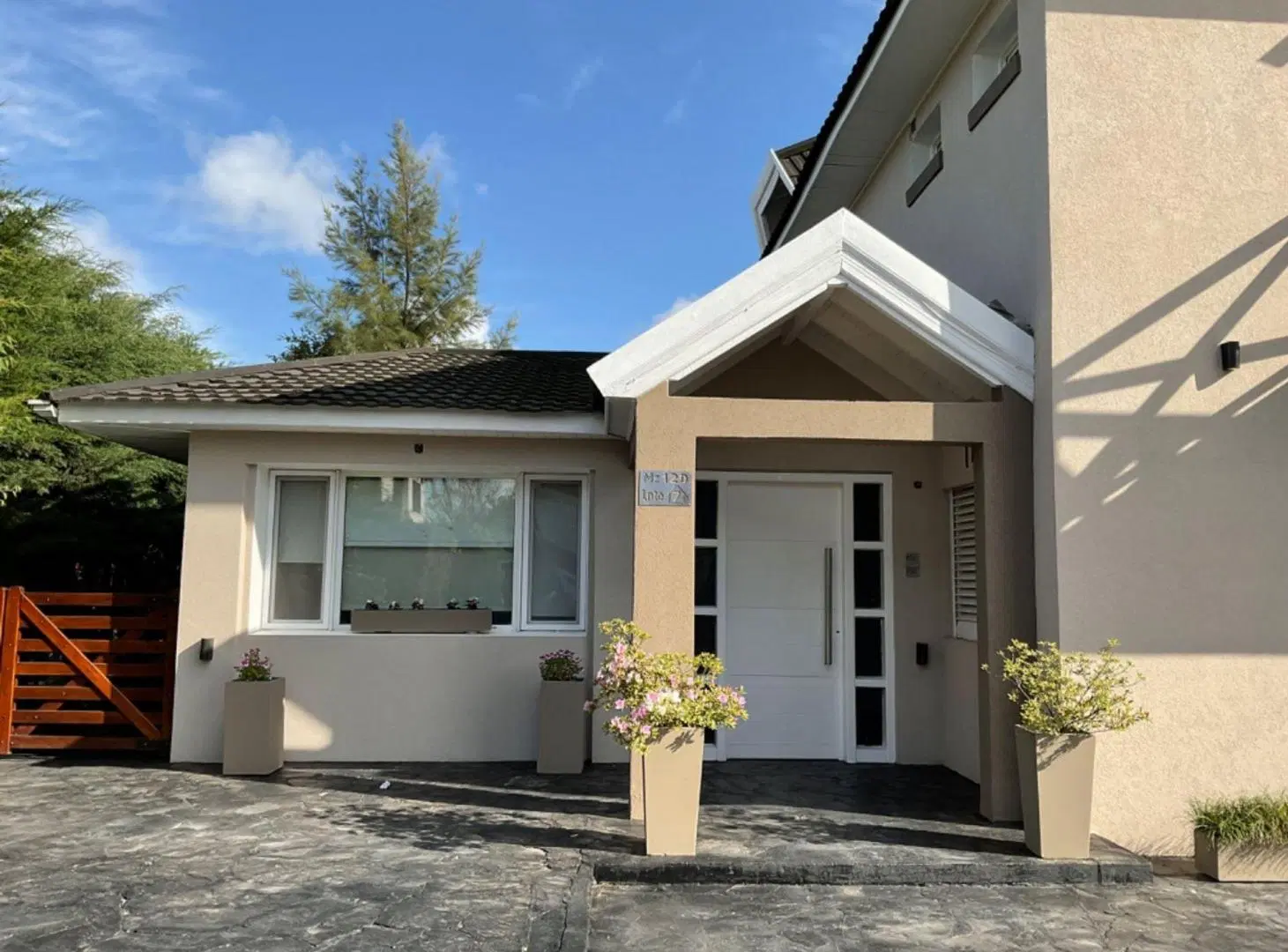 CASA EN VENTA EN VILLAGE DEL PARQUE 5