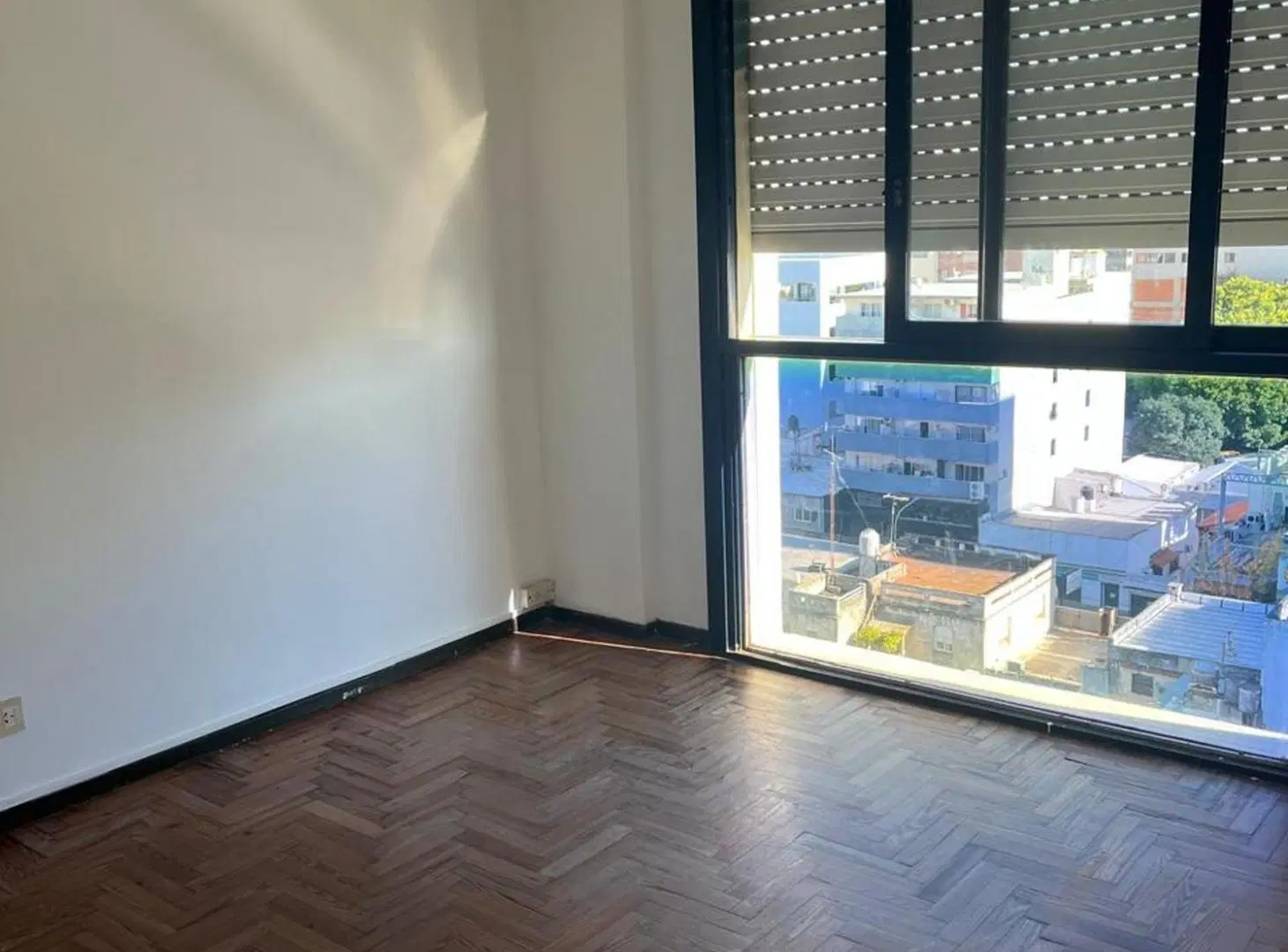 DEPARTAMENTO EN VENTA QUILMES CENTRO 3