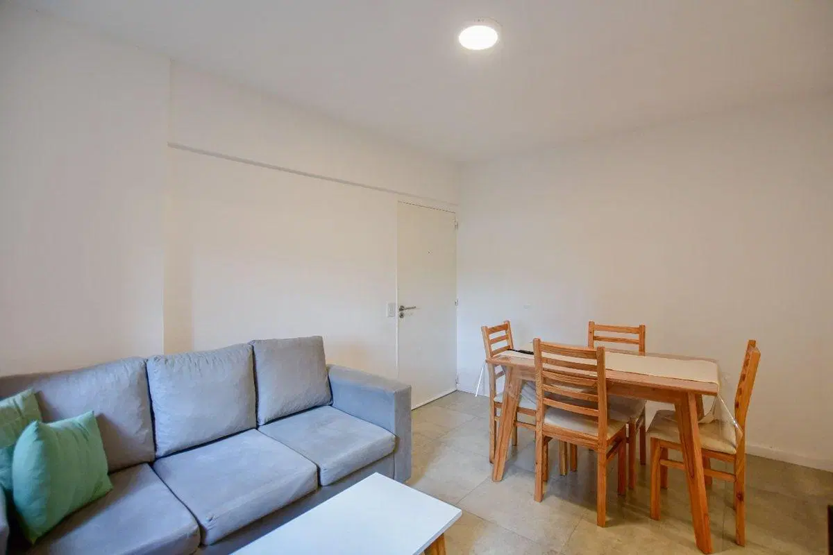 DEPARTAMENTO EN VENTA LA PLATA 3
