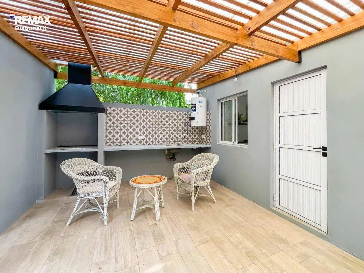 CASA EN VENTA CITY BELL . LA PLATA. 3 DORM. EN PB. 3