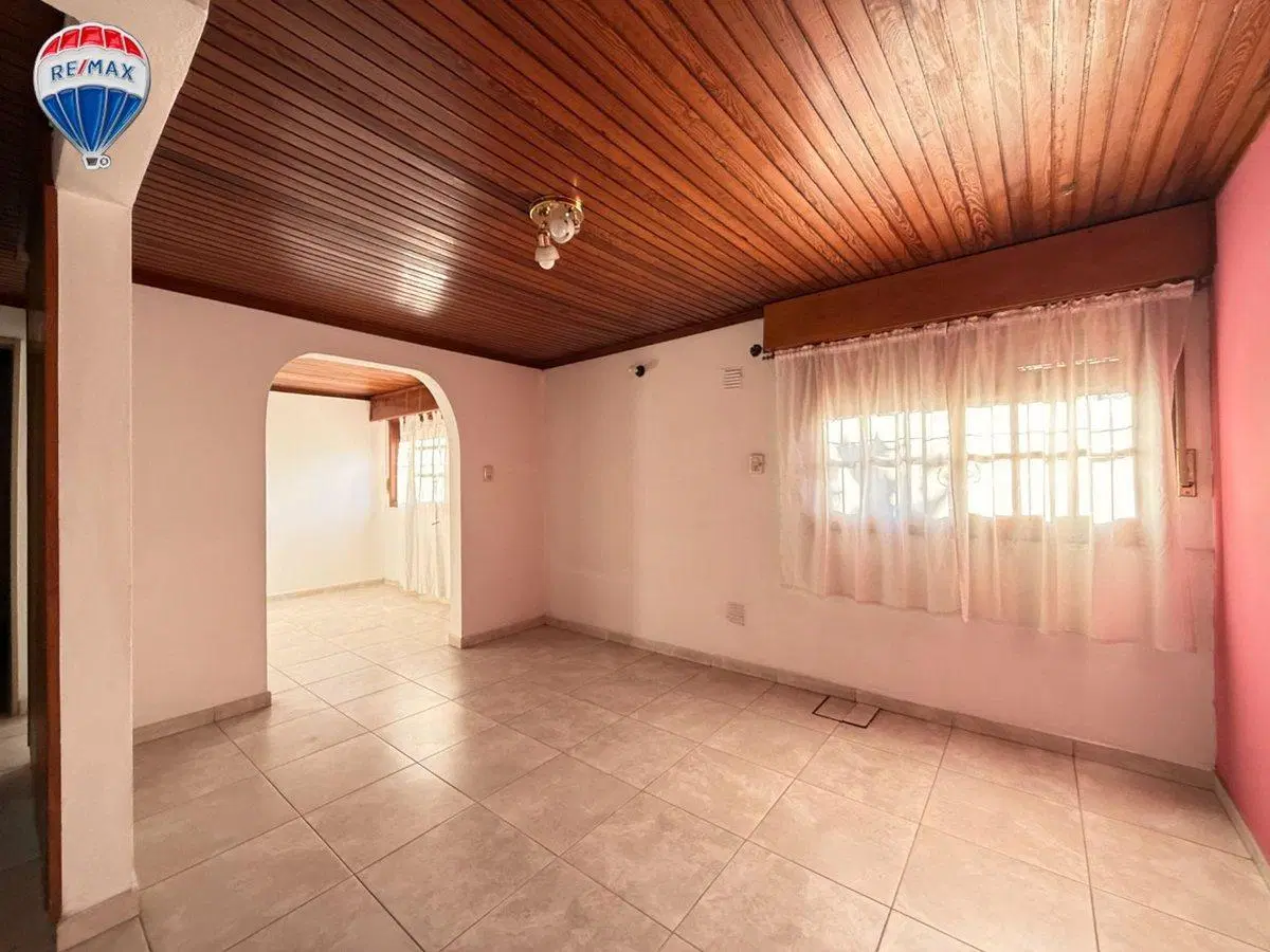 Casa en venta 2 ambientes Ing. Allan Fcio Varela 2