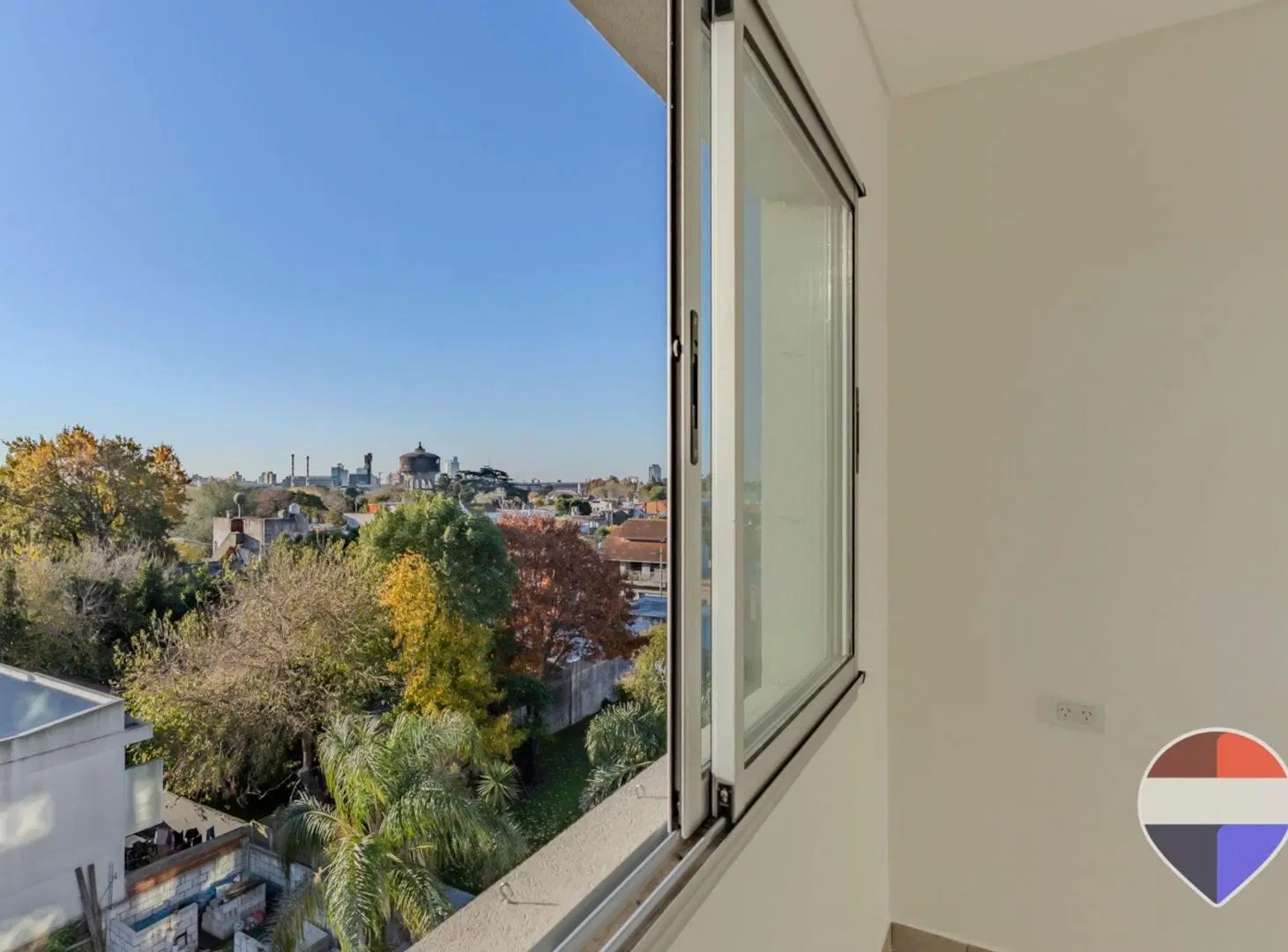 VENTA Departamento 2 ambientes BERAZATEGUI 2