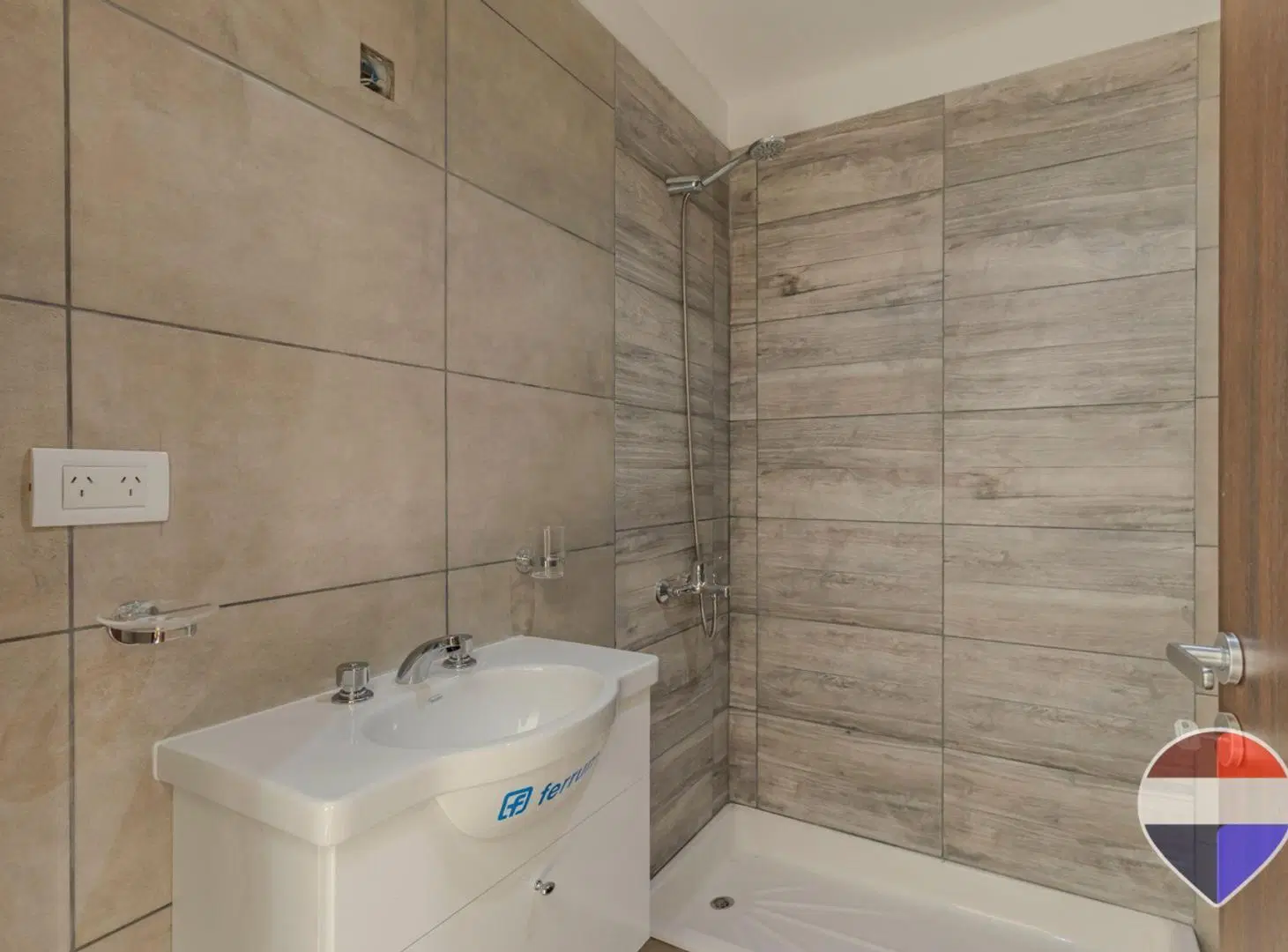 VENTA Departamento 2 ambientes BERAZATEGUI 3
