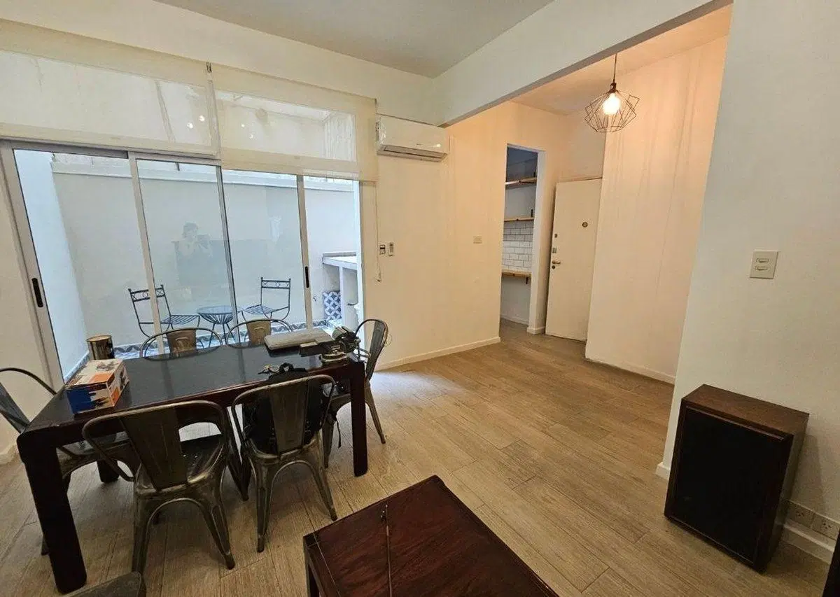 DEPARTAMENTO 2 AMBIENTES VENTA EN RECOLETA 4