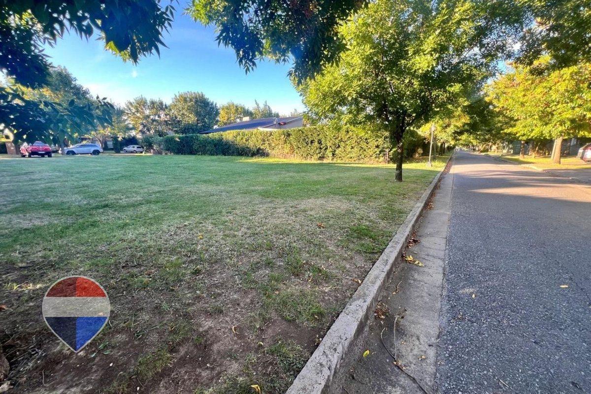 LOTE EN VENTA EN BARRANCAS DE IRAOLA