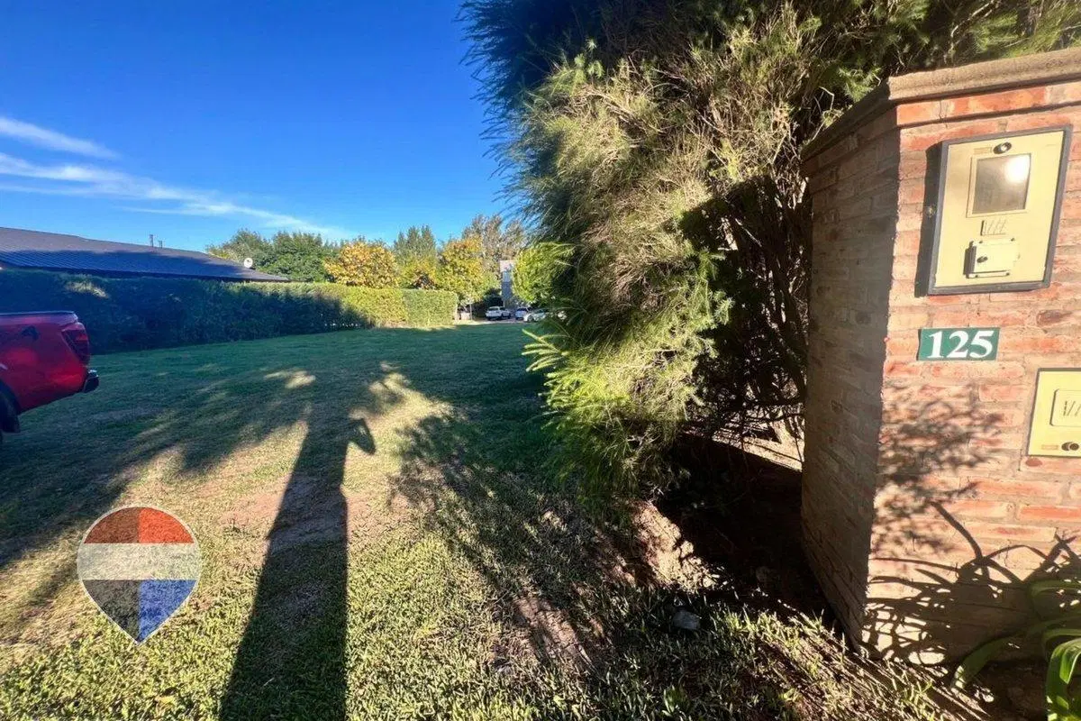 LOTE EN VENTA EN BARRANCAS DE IRAOLA 3