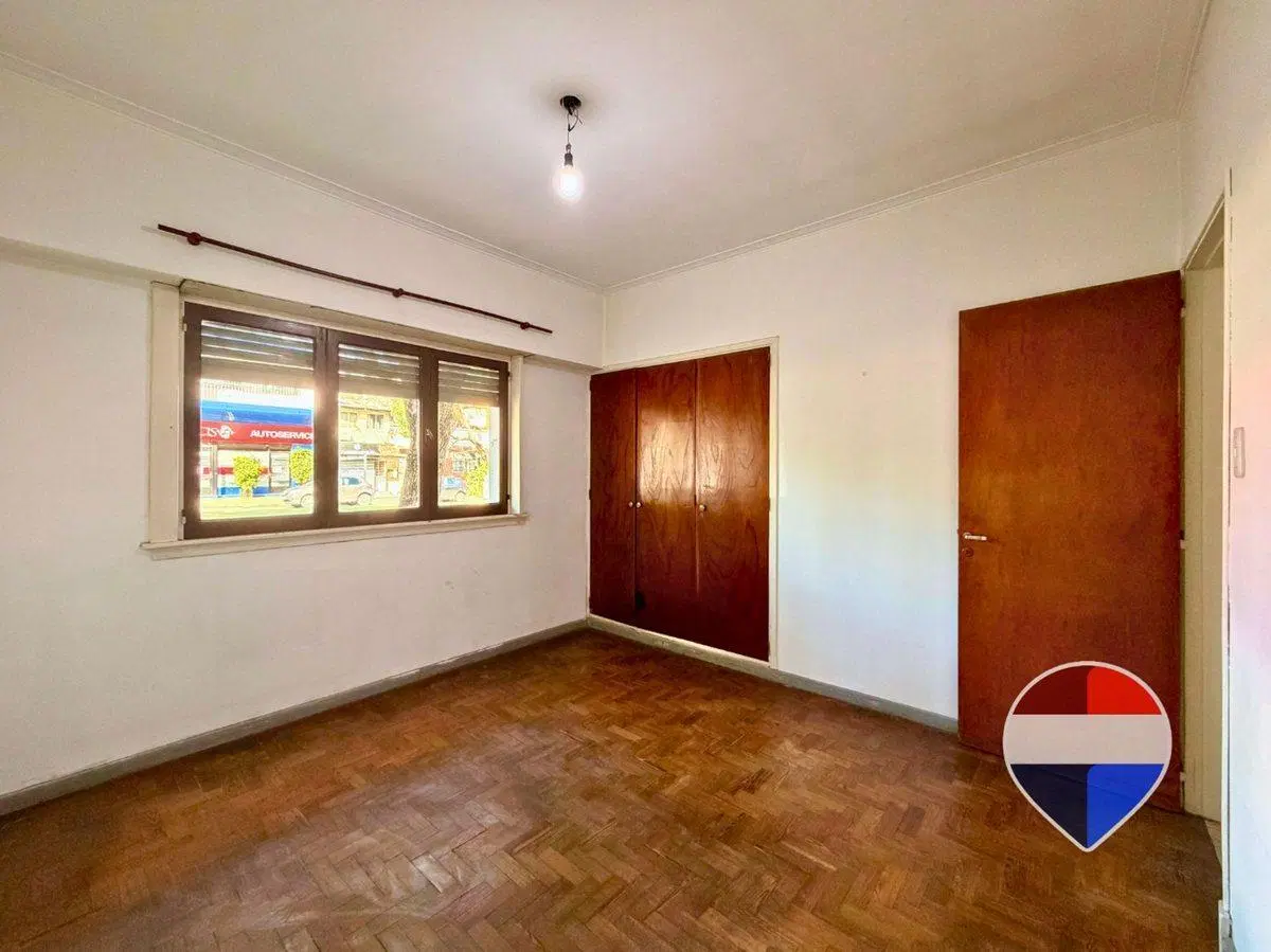 CASA EN VENTA EN LA PLATA 3