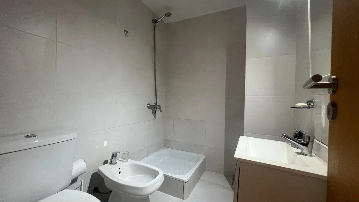 DEPARTAMENTOS EN VENTA LA PLATA MONOAMBIENTE 4