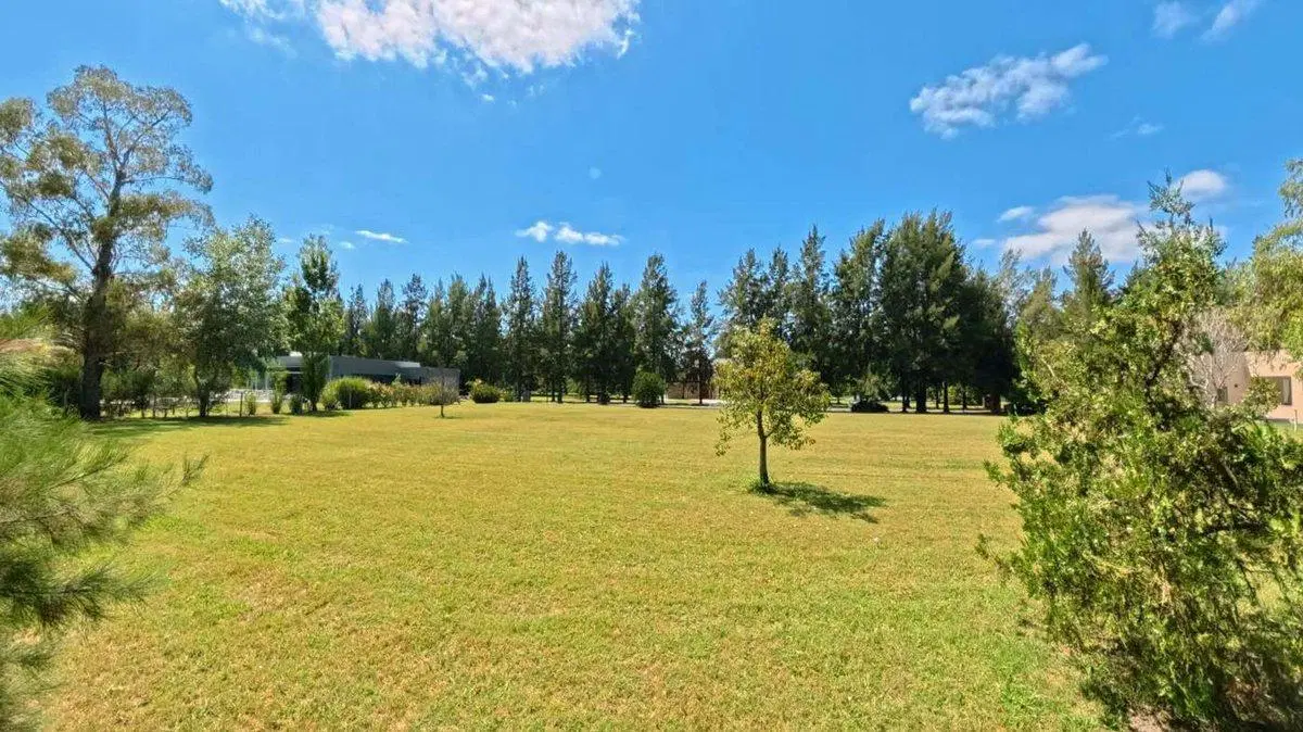 LOTE EN MIRALAGOS CLUB DE CAMPO,GOLF Y SPA 4