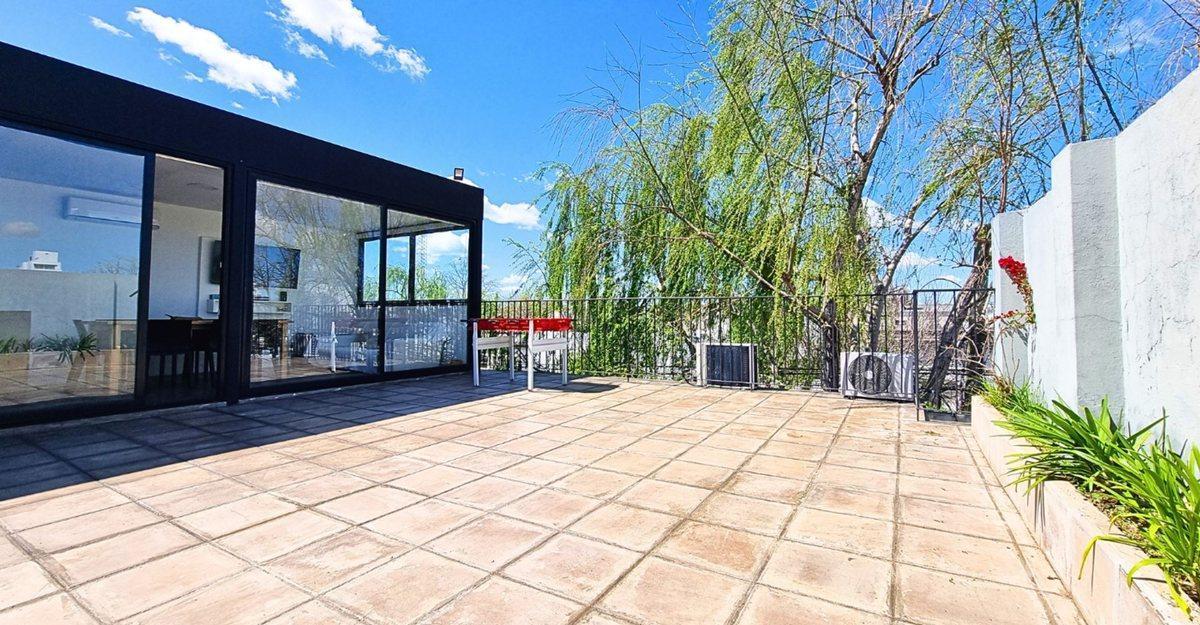 Depto 3 dormi c/quincho y terraza venta La Plata