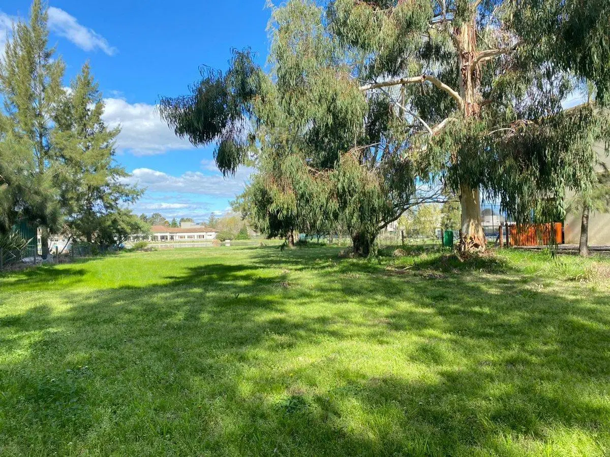 LOTE EN VENTA EN MIRALAGOS 2