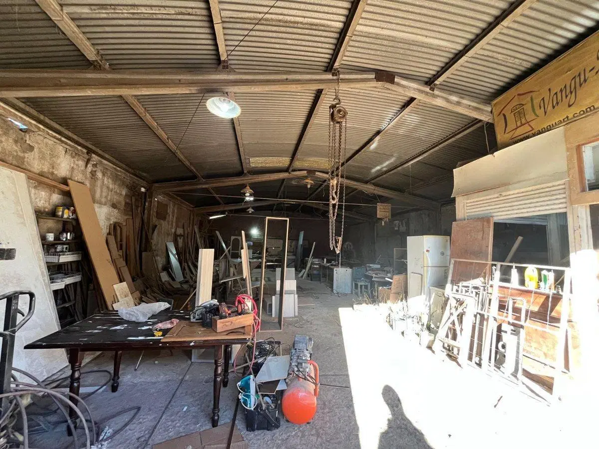 GALPÓN EN VENTA EN LA PLATA 3