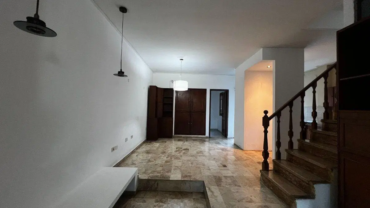 CASA EN VENTA LA PLATA 5