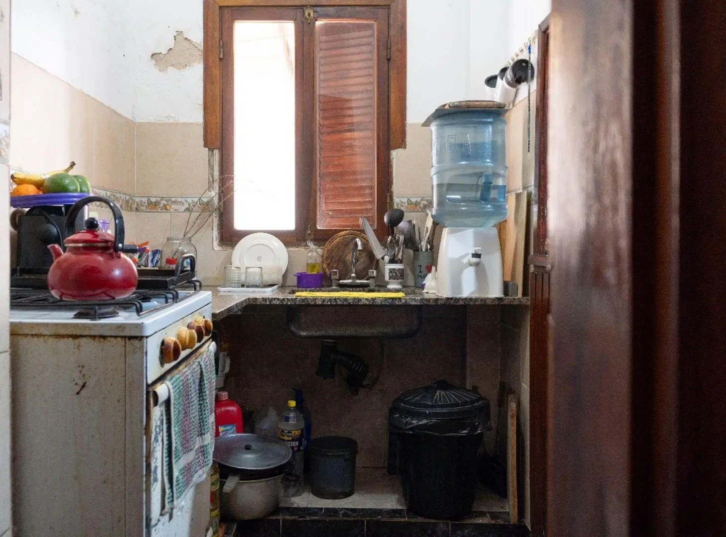 Casa + Departamento en VENTA en Berisso con pileta 8