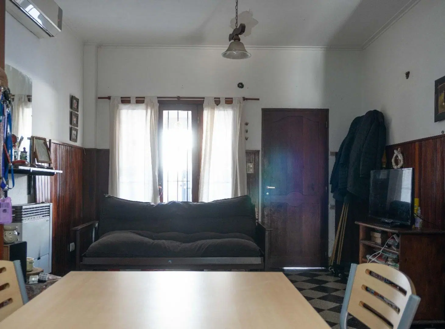 Casa + Departamento en VENTA en Berisso con pileta 4