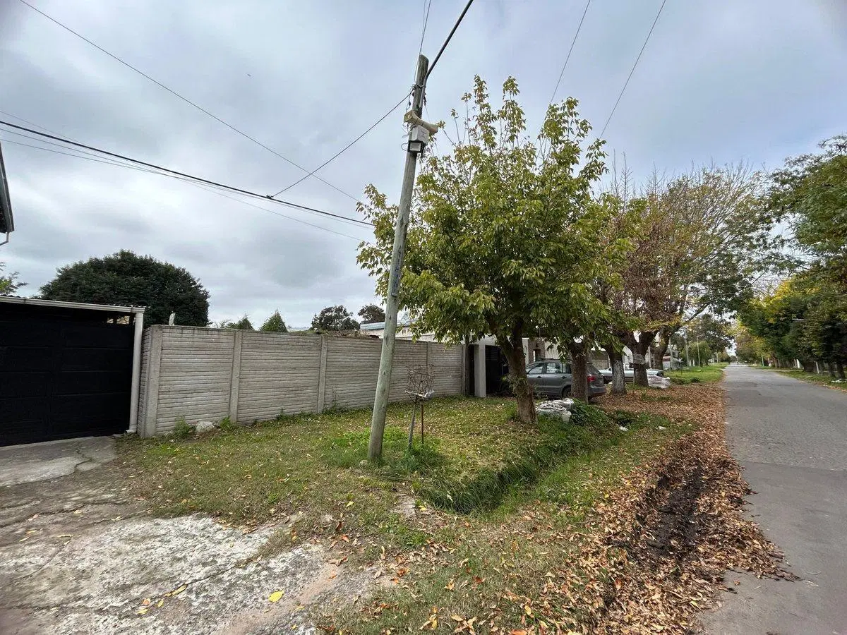 Lote en venta en Hernandez La Plata 3