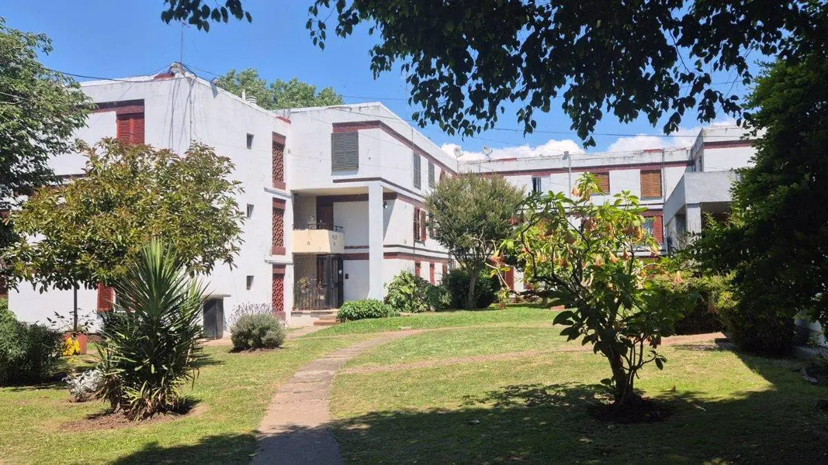 DEPARTAMENTO 3 AMBIENTES EN VENTA - QUILMES 4