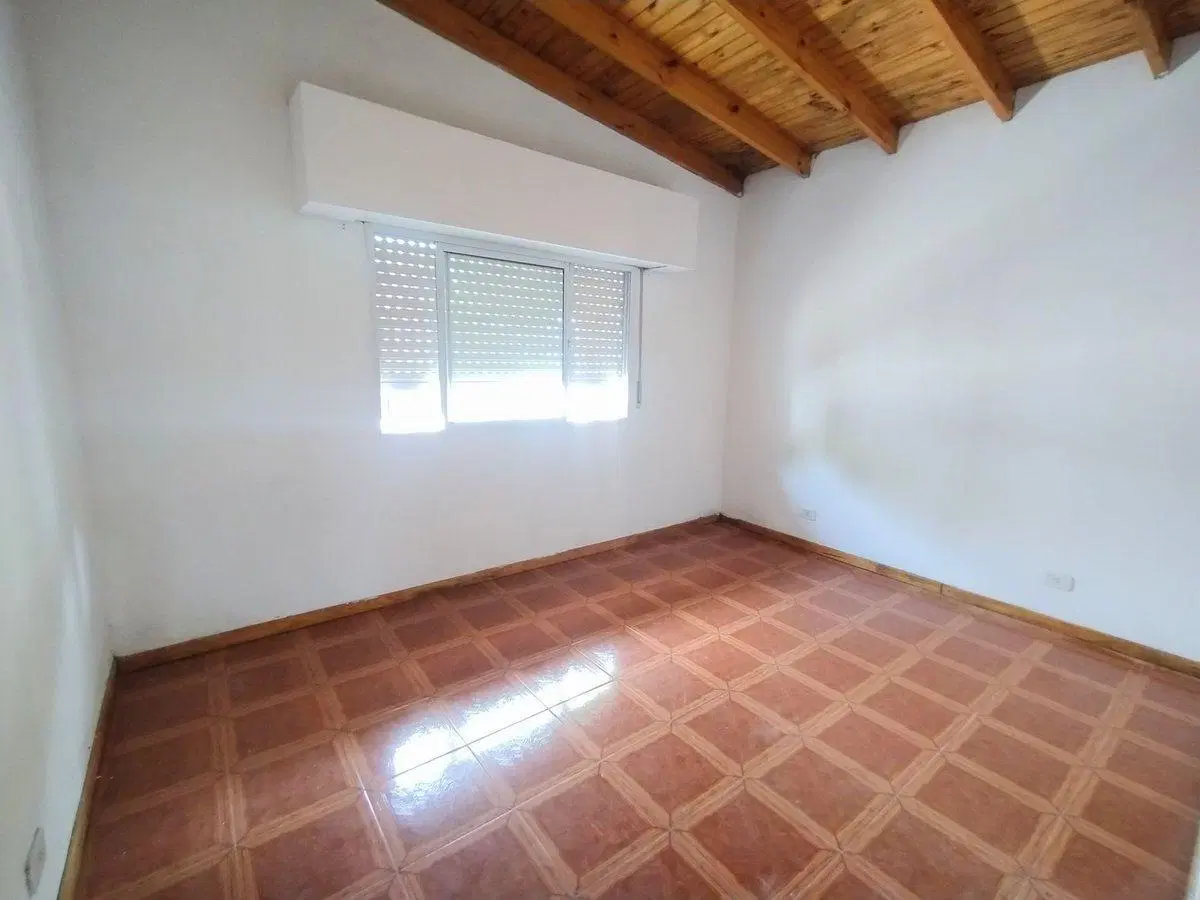 CASAS EN VENTA LA PLATA PH 4
