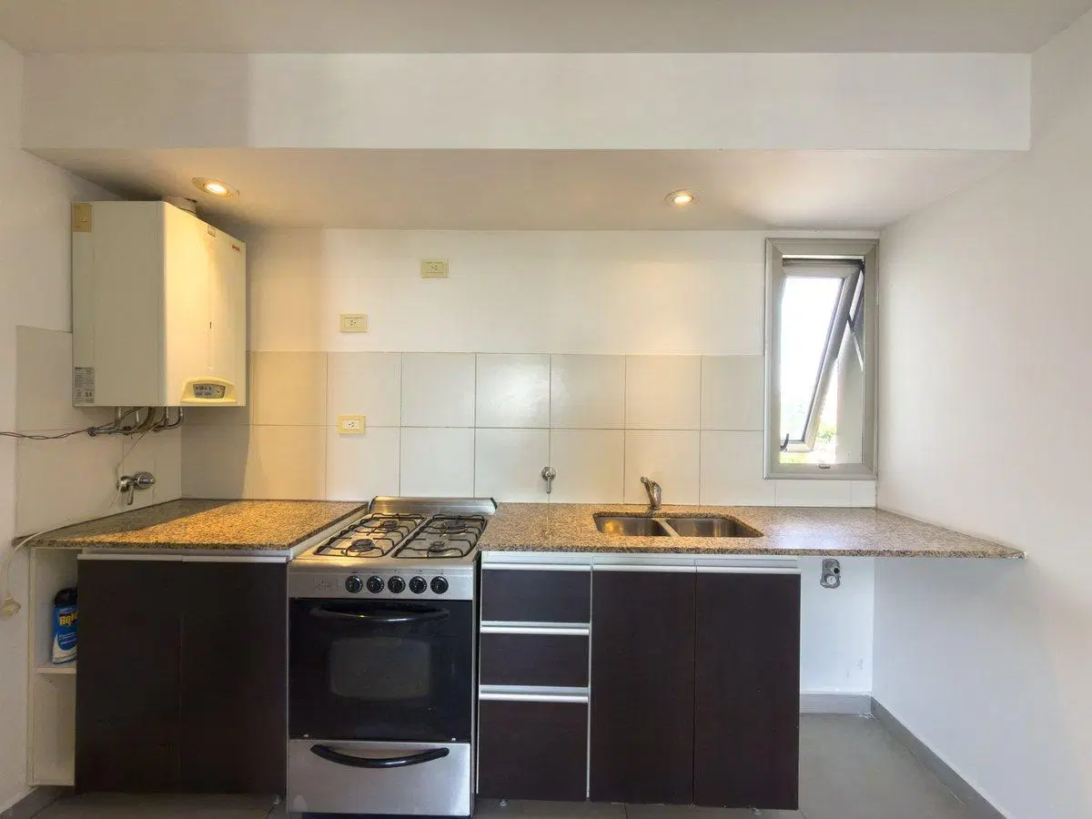 DEPARTAMENTO EN VENTA LA PLATA 2
