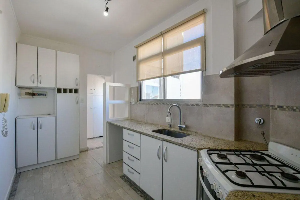 DEPARTAMENTO EN VENTA LA PLATA 5