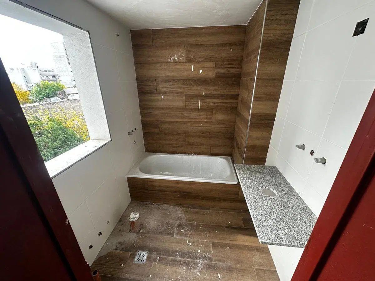 MONOAMBIENTE A ESTRENAR EN VENTA LA PLATA 2