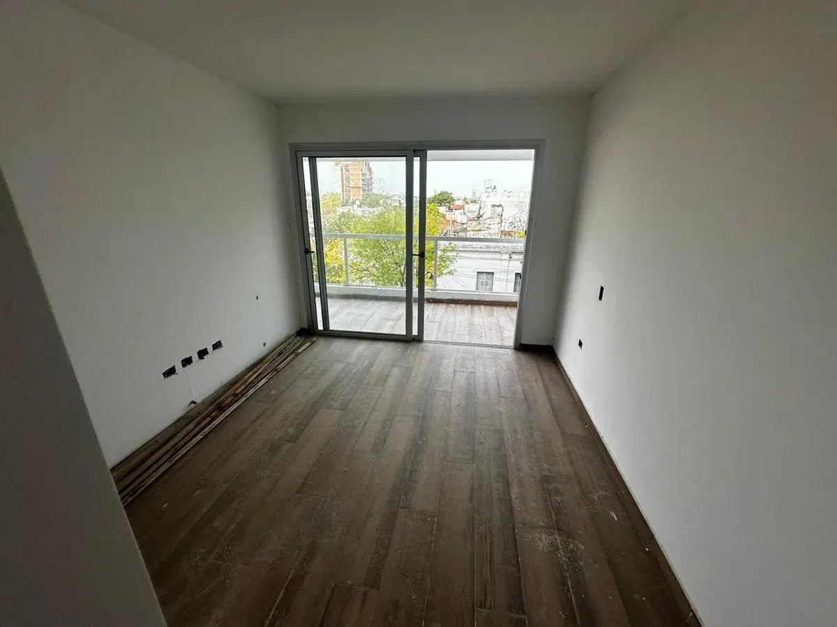 MONOAMBIENTE A ESTRENAR EN VENTA LA PLATA 5