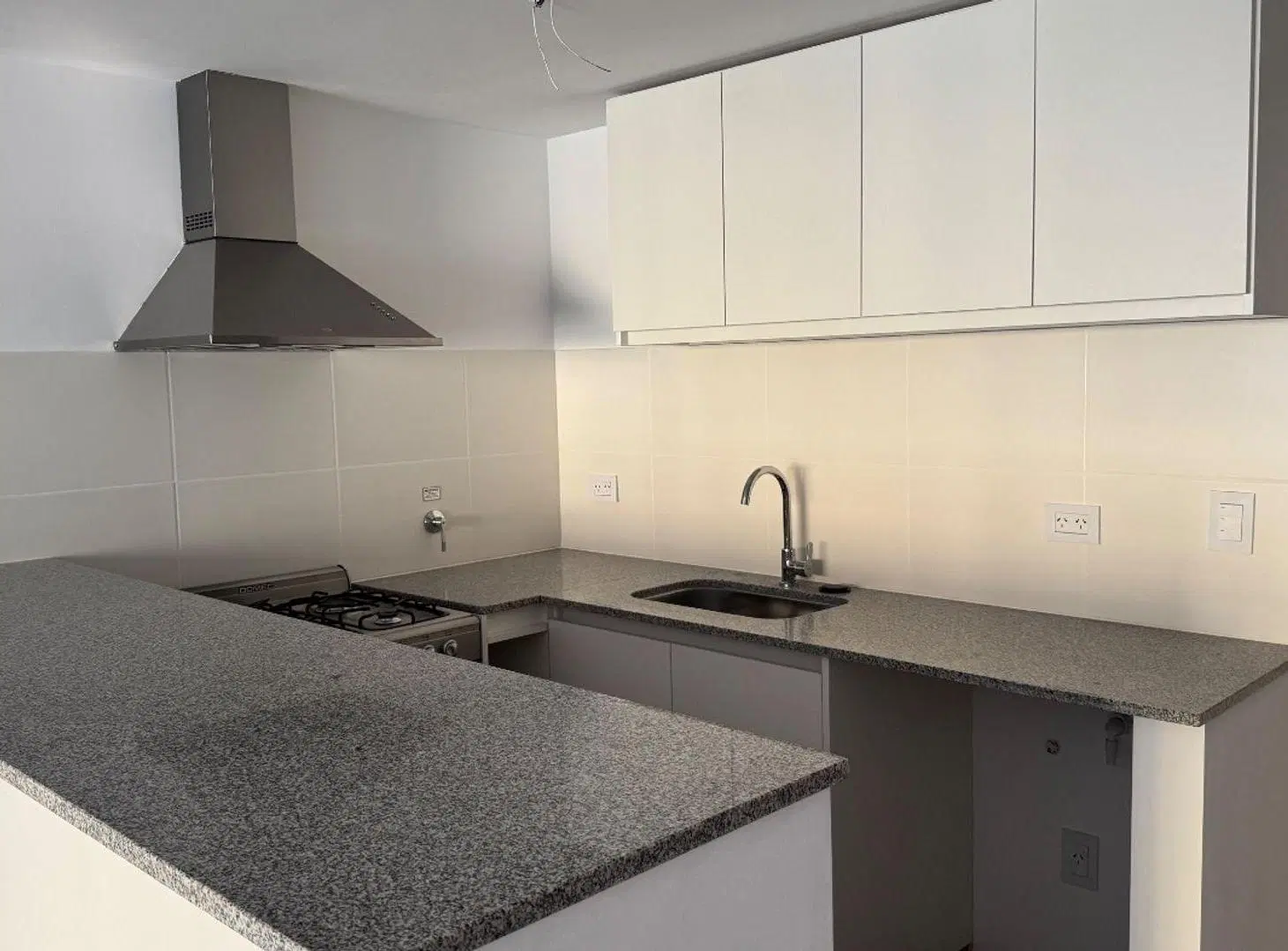 VENTA 1 AMBIENTE en casco de LA PLATA 3