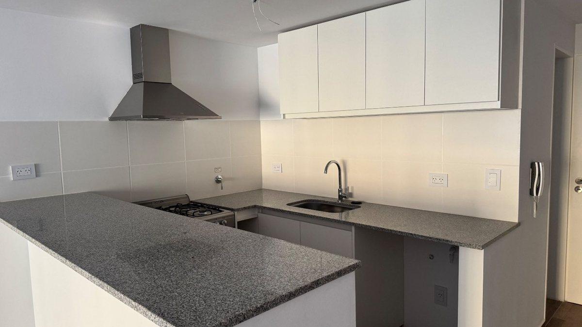 MONOAMBIENTE EN VENTA en La Plata – PISO 1