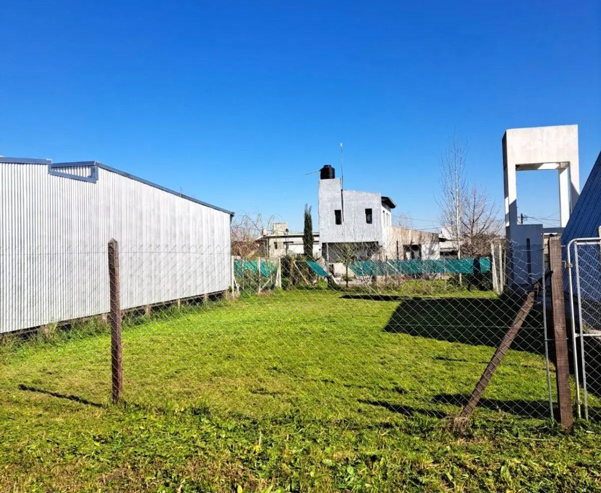 Lote en venta en City Bell 4