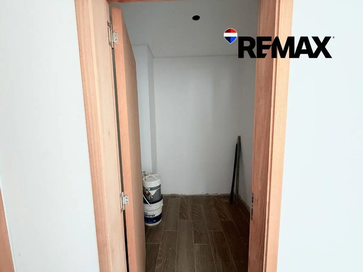 CASA EN VENTA 3 DORMITORIOS - MANUEL B GONNET 2
