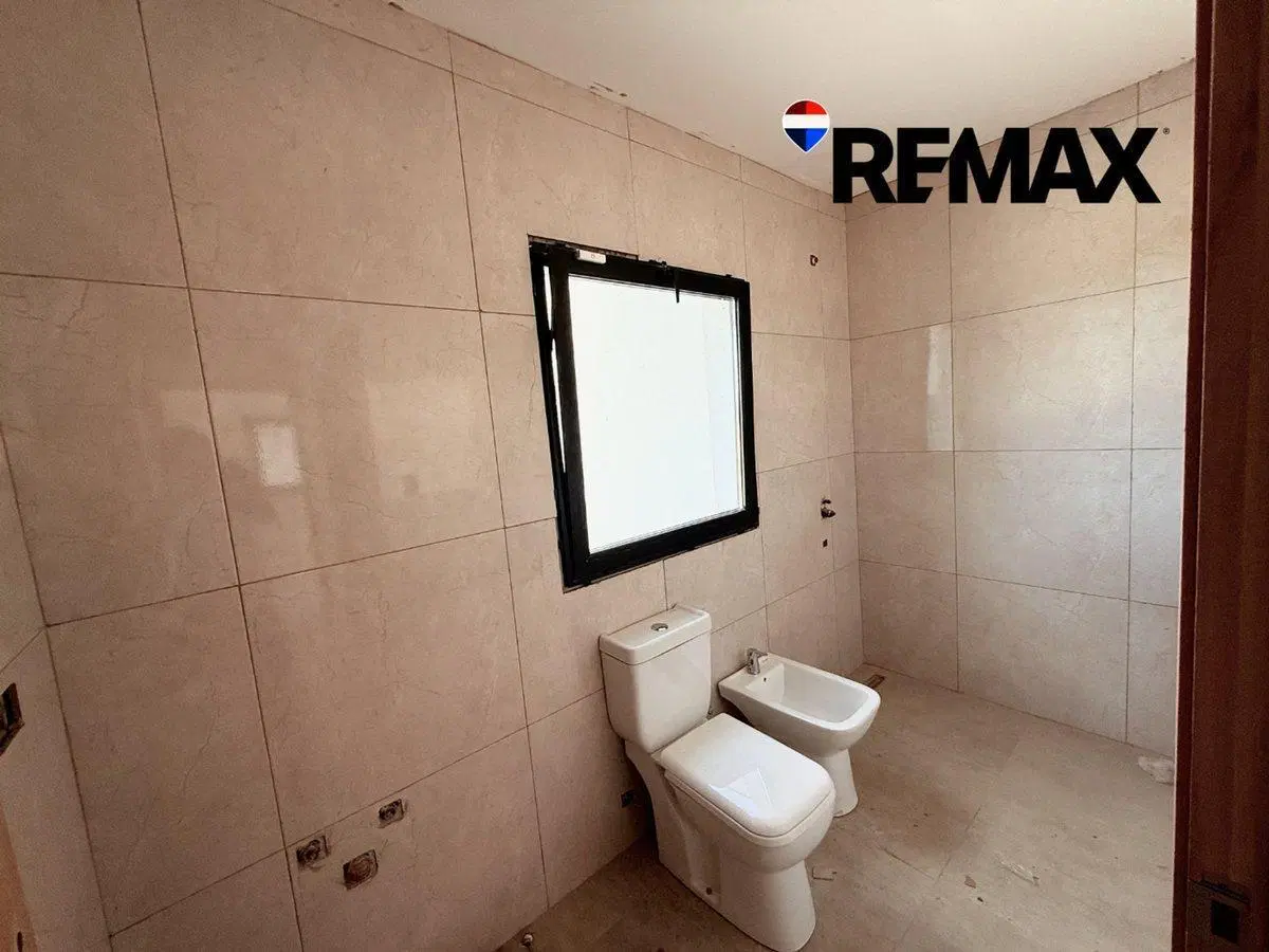 CASA EN VENTA 3 DORMITORIOS - MANUEL B GONNET 4