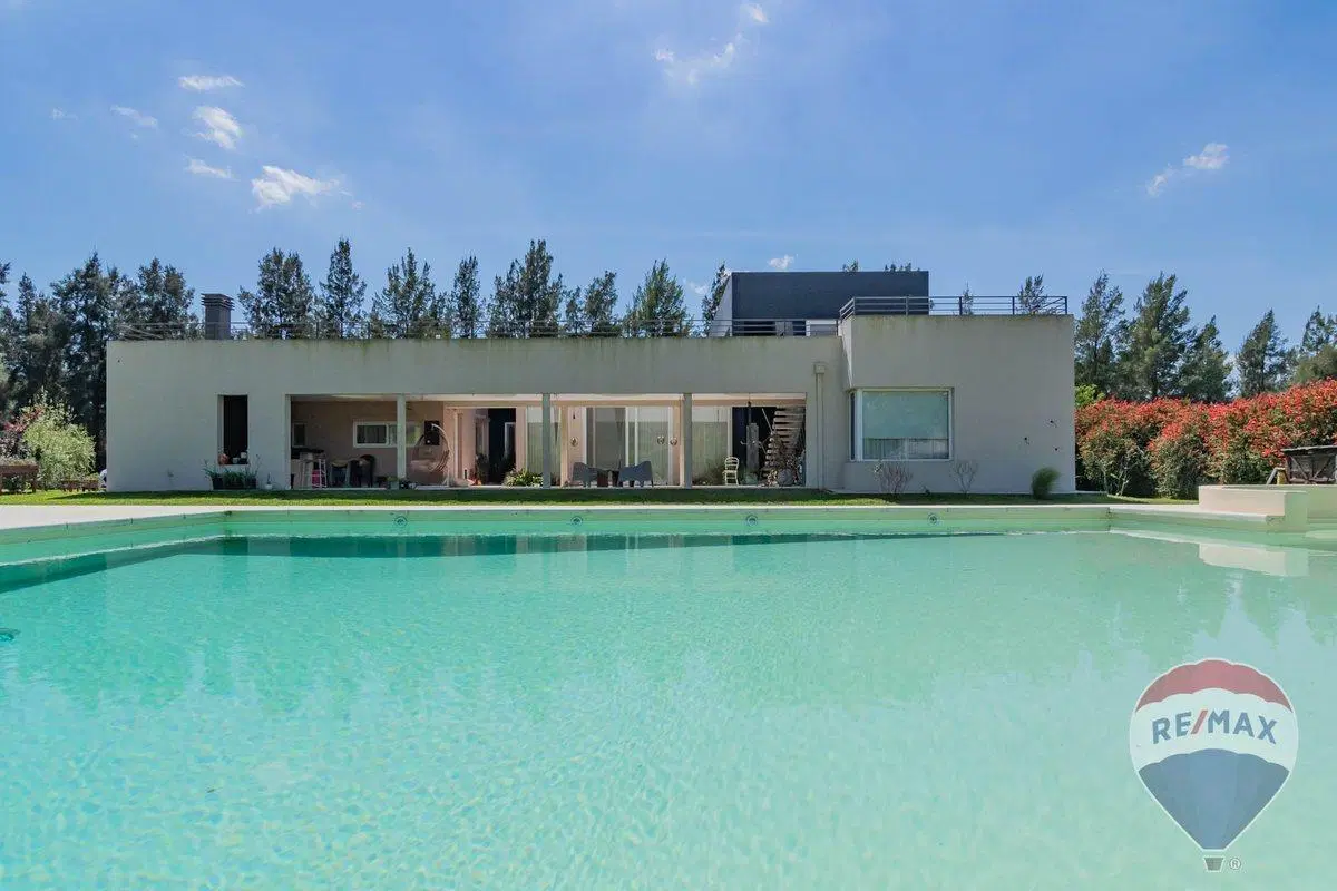 CASA EN VENTA EN CAMPOS DE ROCA 4