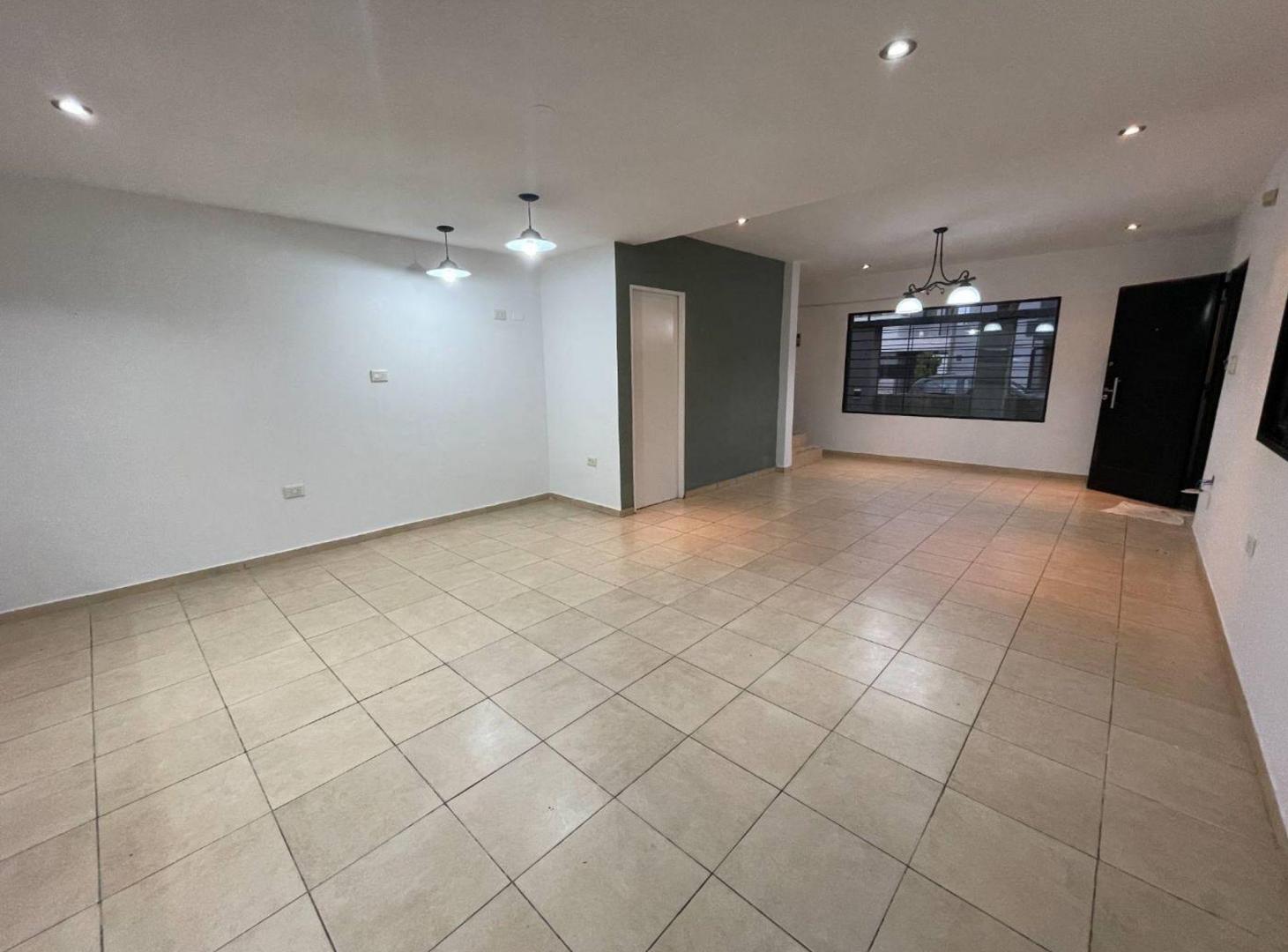 CASA EN VENTA EN CITY BELL