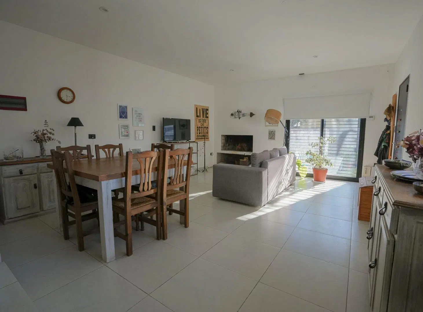 CASA EN VENTA EN VILLA CASTELLS - GONNET 3
