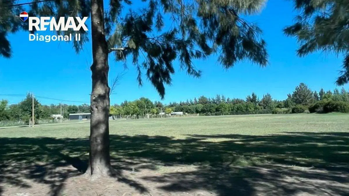 LOTE EN VENTA EN CAMPOS DE ROCA 2 3