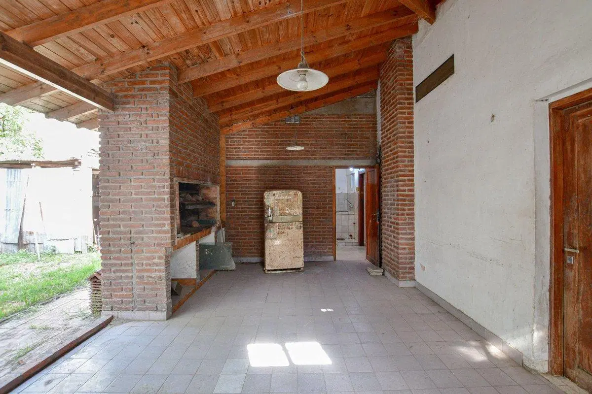 CASA EN VENTA GONNET LA PLATA 2