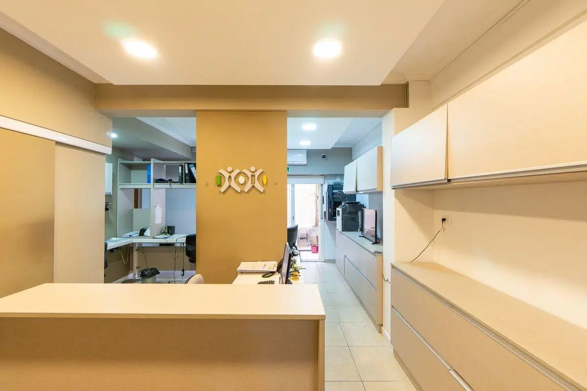 OFICINA EN VENTA EN LA PLATA 3