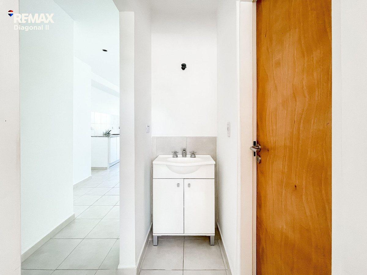 Foto de DEPARTAMENTO EN VENTA EN LA PLATA. PARQUE SAAVEDRA, imagen 4