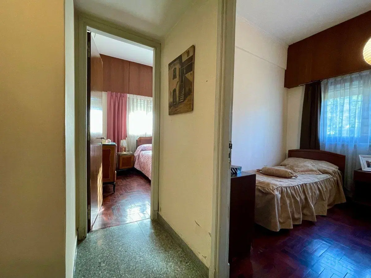 CASA EN VENTA DE 3 DORMITORIOS EN LA PLATA 8