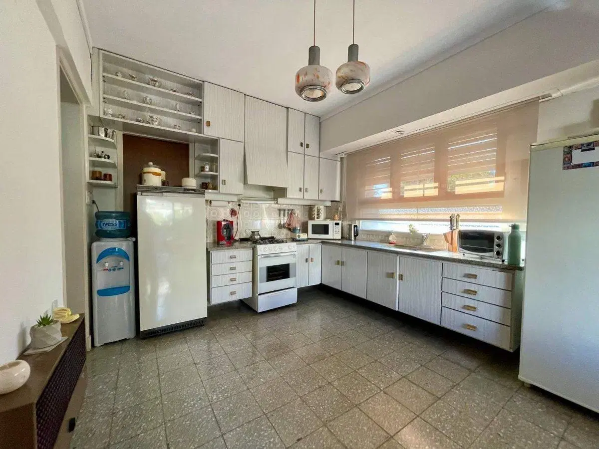 CASA EN VENTA DE 3 DORMITORIOS EN LA PLATA 5