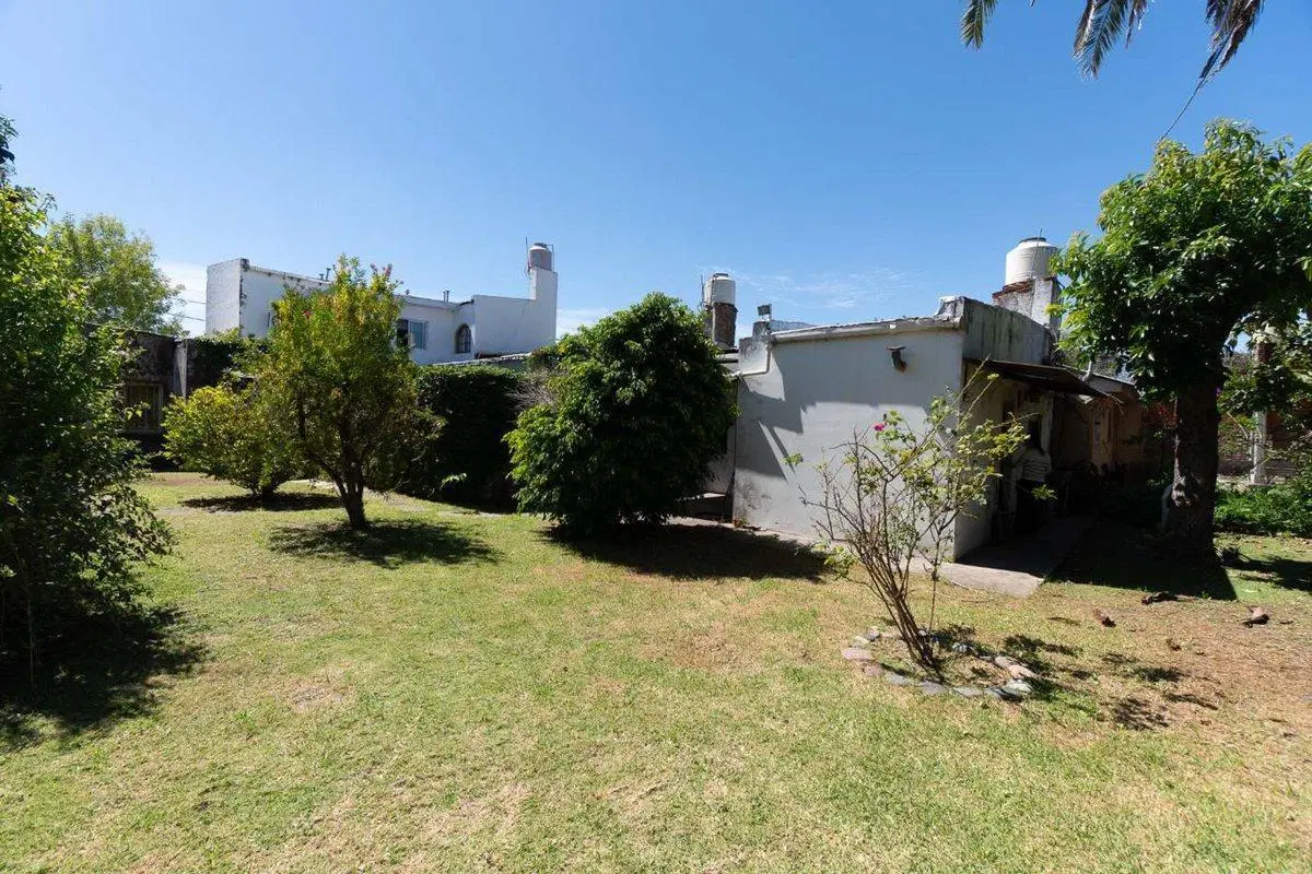 CASA EN VENTA LA PLATA 3
