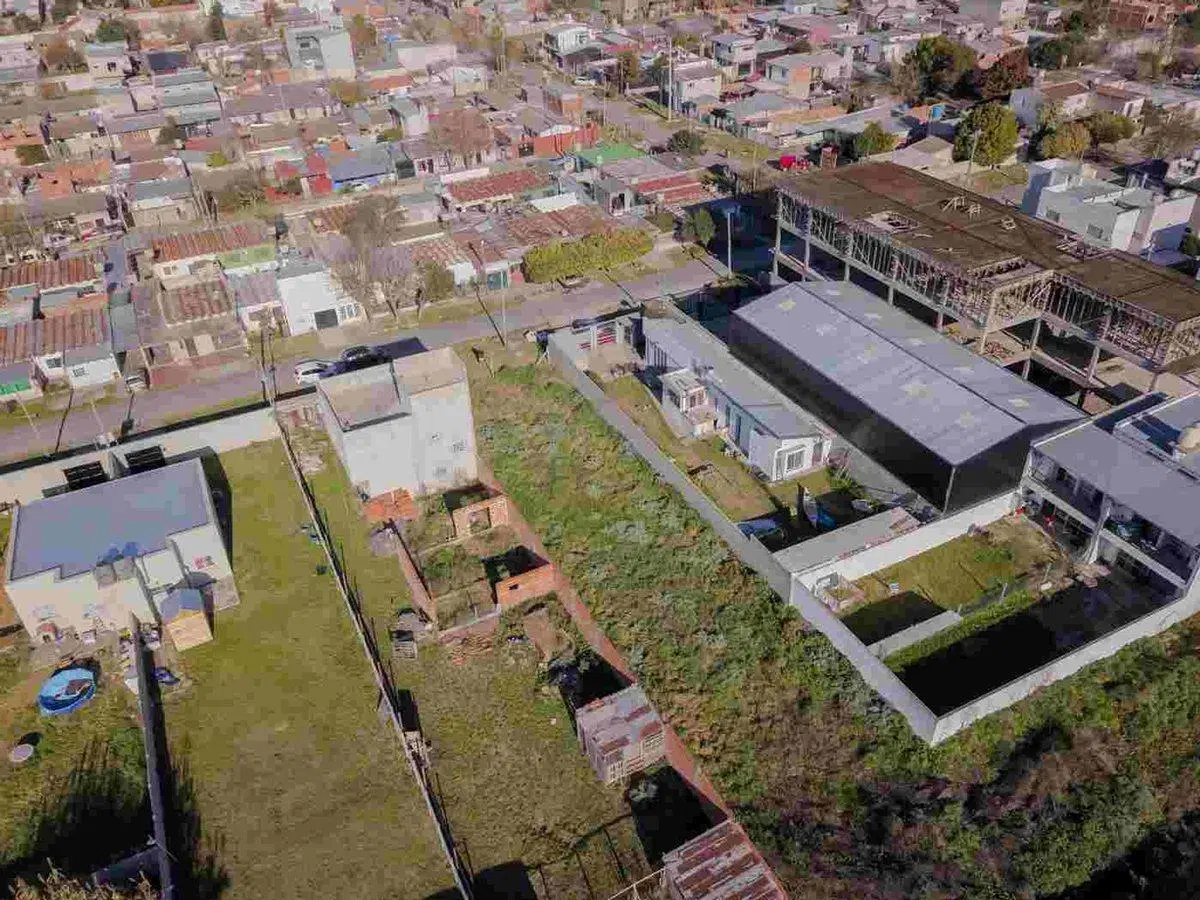 LOTE EN VENTA EN LA PLATA 5