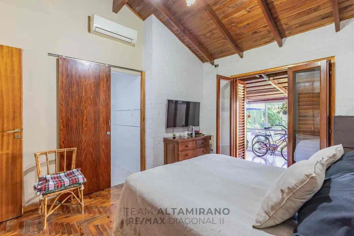 CASA EN VENTA EN LA PLATA 3