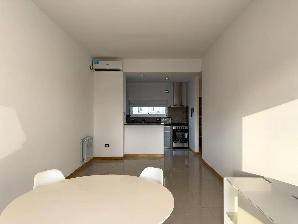 DEPARTAMENTO EN VENTA LA PLATA 2