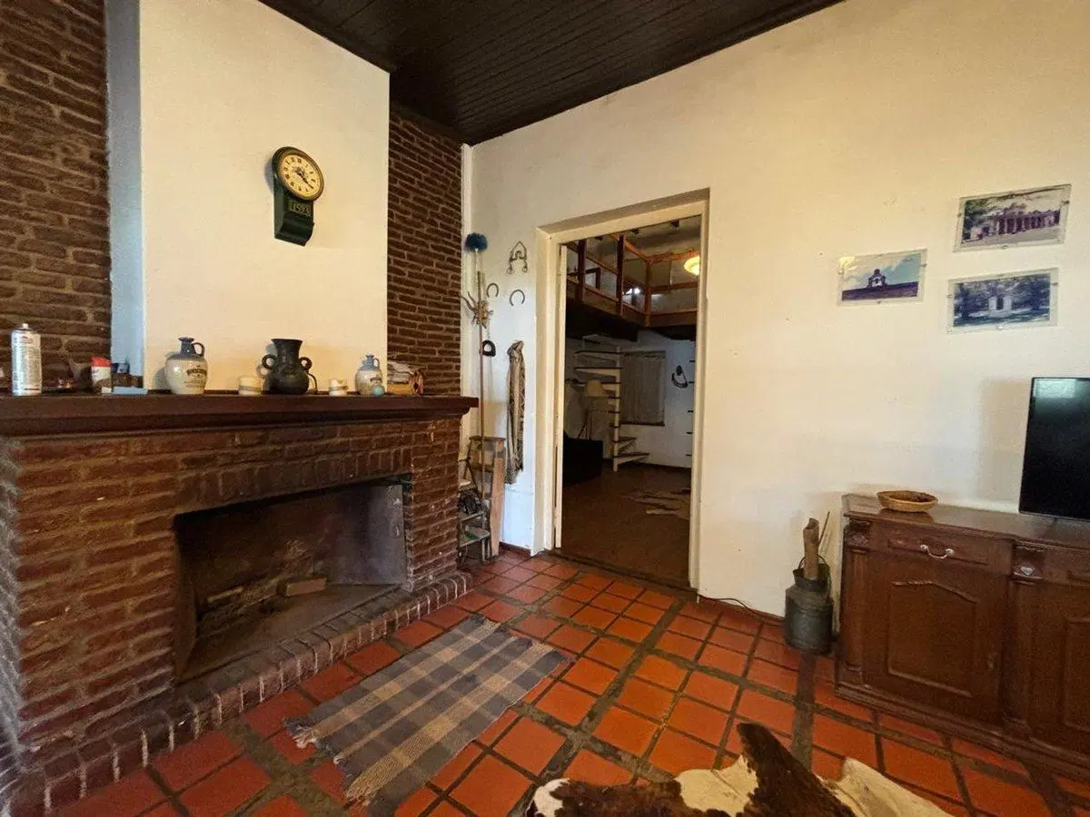 Venta casaquinta con pileta 4