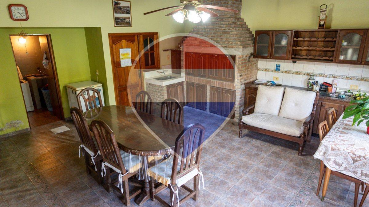 CASA EN VENTA EN VILLA DEL PLATA
