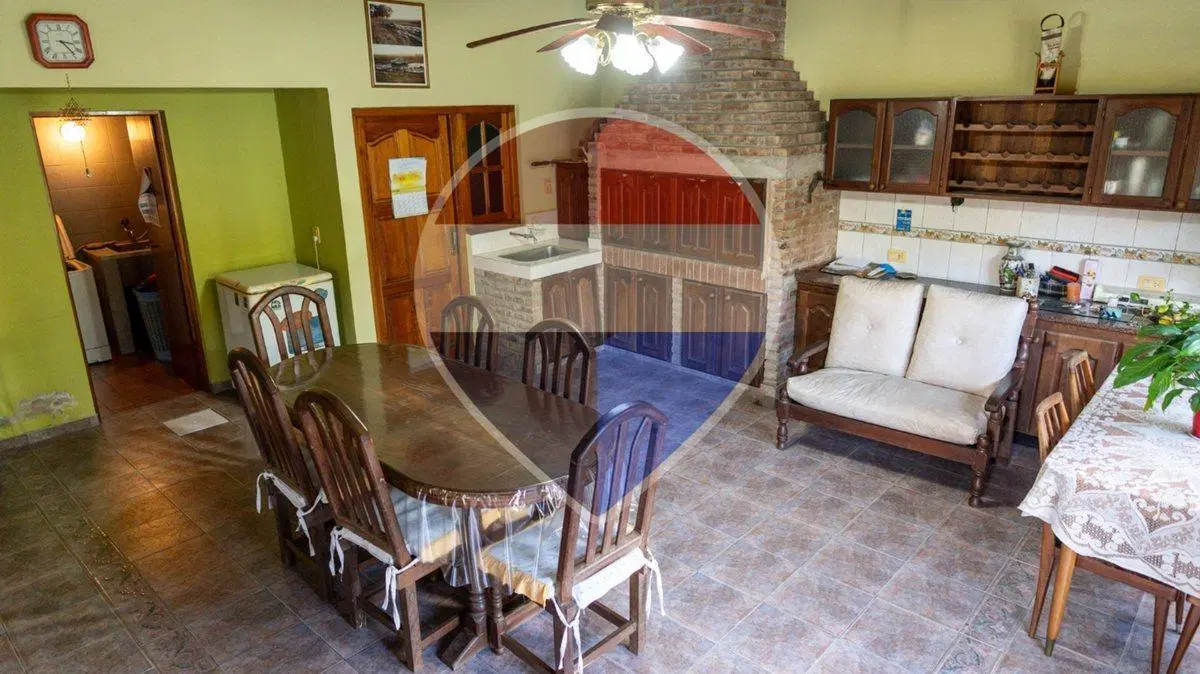 CASA EN VENTA EN VILLA DEL PLATA 4