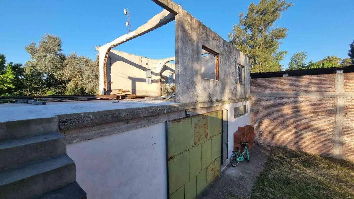 LOCAL EN VENTA LA PLATA 5