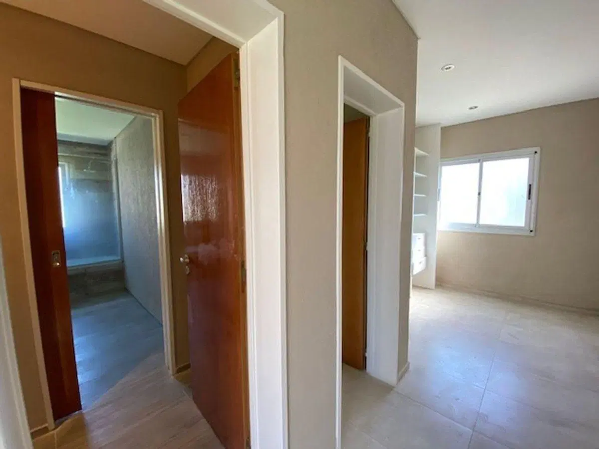 CASA EN VENTA FINCAS DE HUDSON 4 AMBIENTES P.BAJA 2